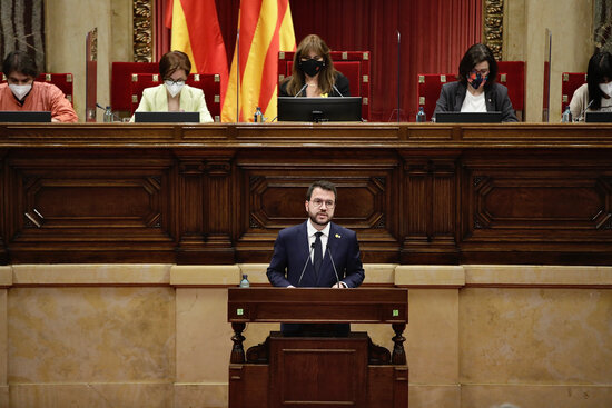 Esquerra's Pere Aragonès defending his presidential bid in Parliament on May 20, 2021 (by Jordi Play)